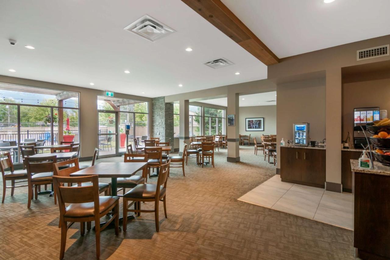 Best Western Plus Revelstoke Esterno foto