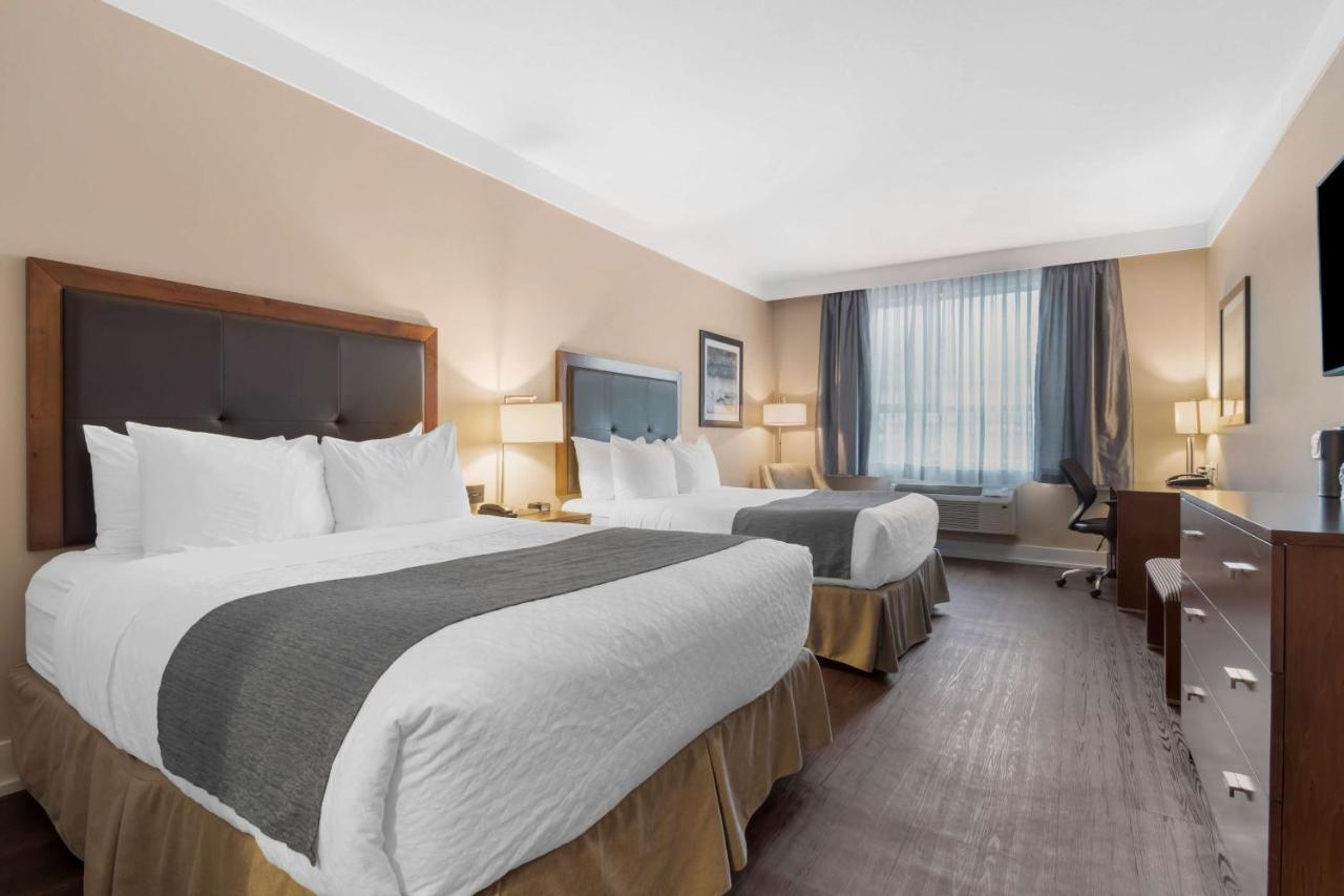 Best Western Plus Revelstoke Esterno foto