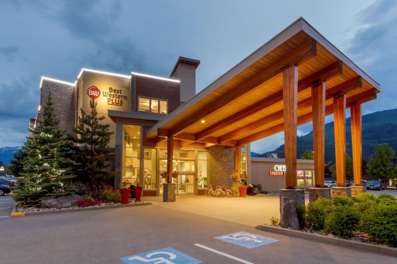 Best Western Plus Revelstoke Esterno foto